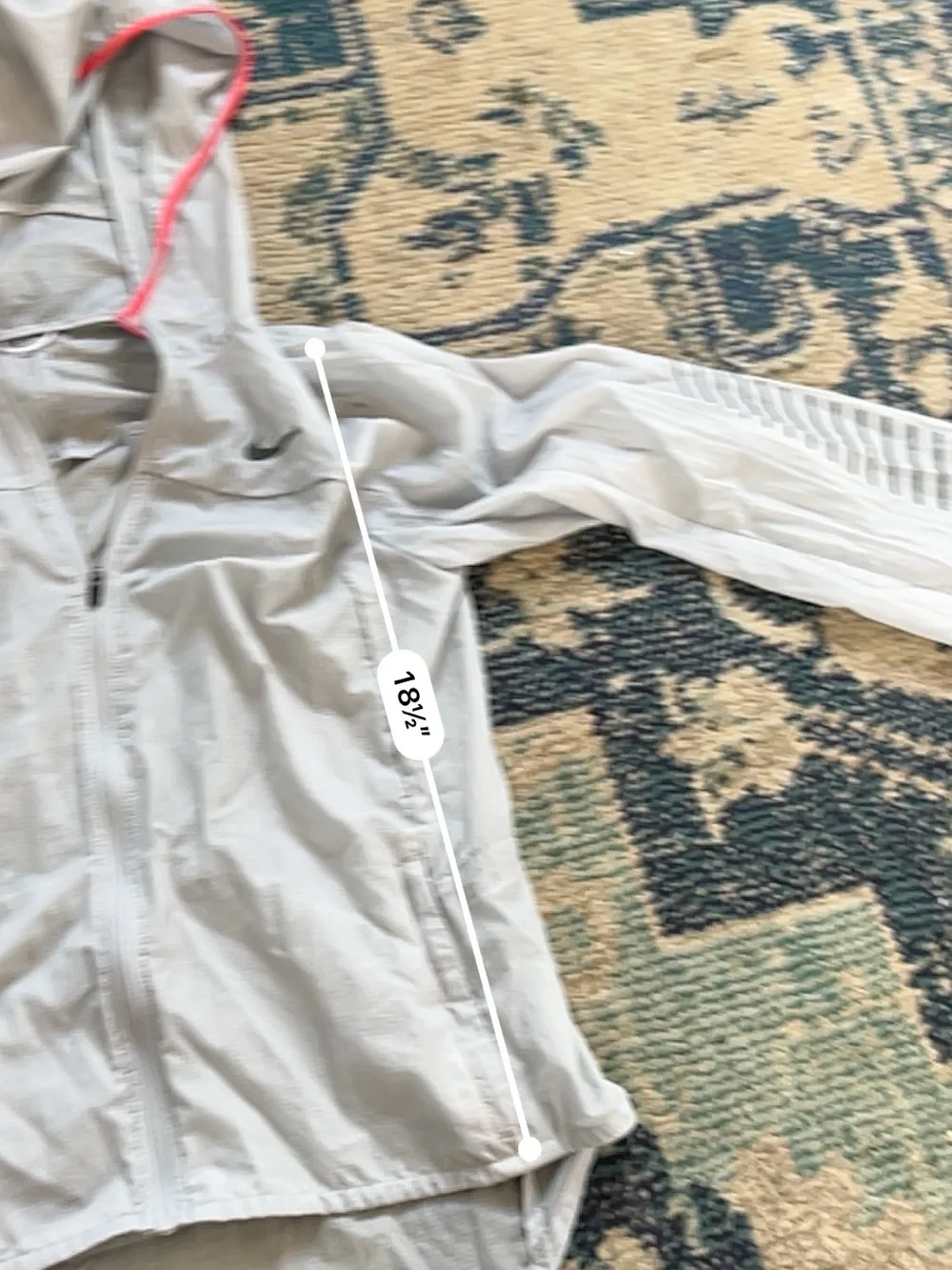 Nike Running Girls XL 14-16 Gray Hooded Windbreaker Reflective Jacket